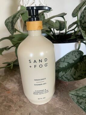 Sand + Fog Innocence Body Wash / Shower Gel ~ 32 Oz